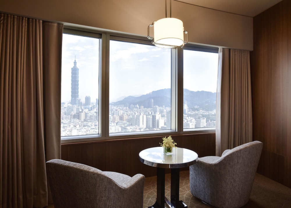 Guestroom View