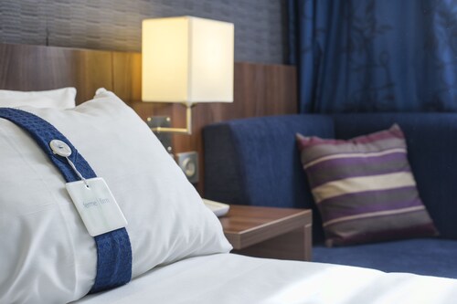 Holiday Inn Express Lille Centre, an IHG Hotel