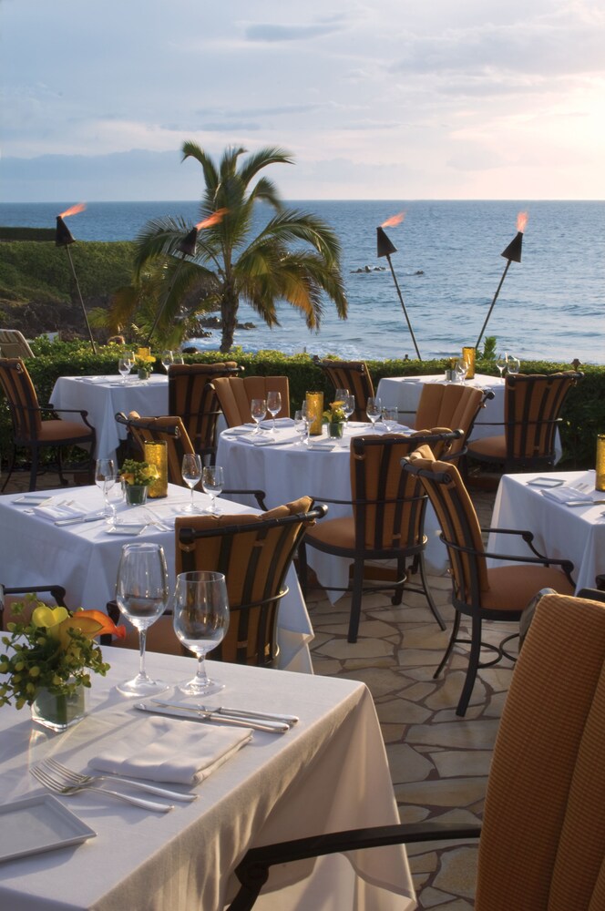 Restaurant, Four Seasons Resort Maui at Wailea