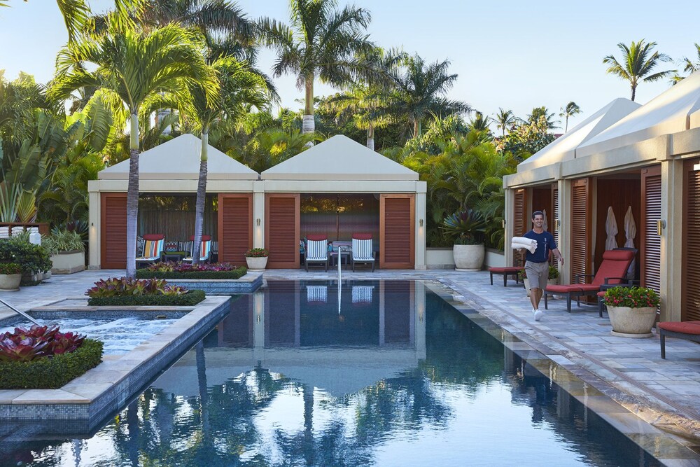Infinity Pool