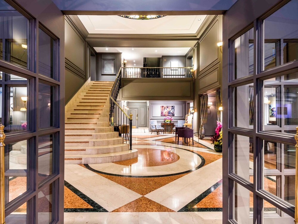 Hotel Front