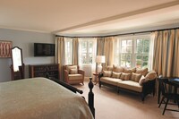Junior Suite (Water View)