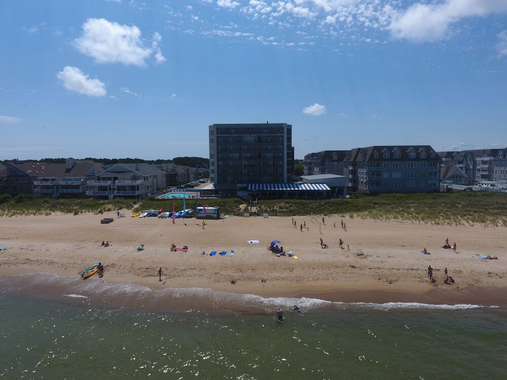Beach/Ocean View