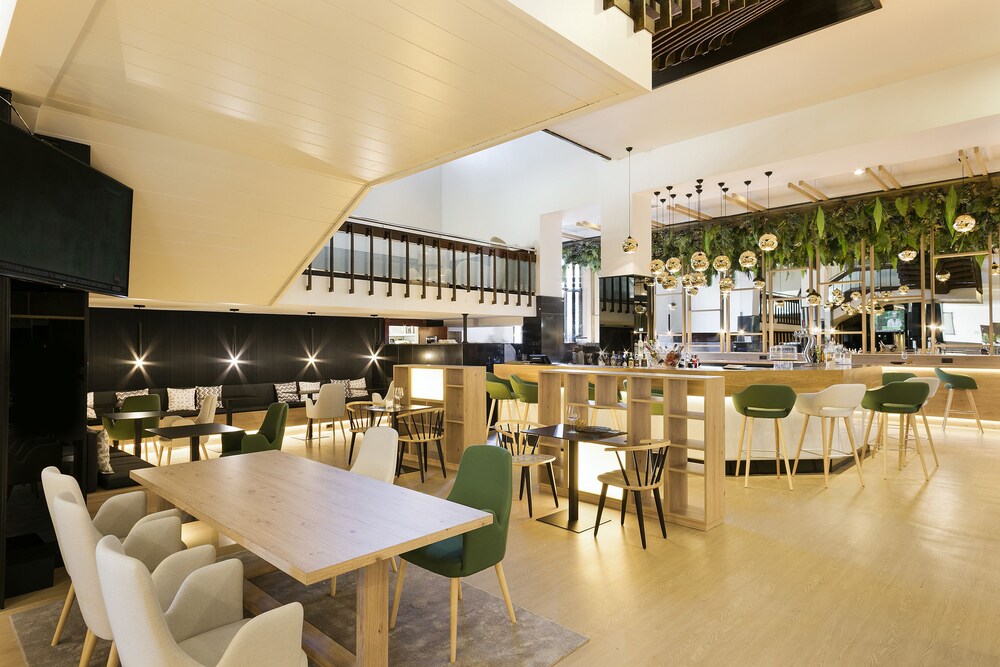 Bar-salon de l'hôtel
