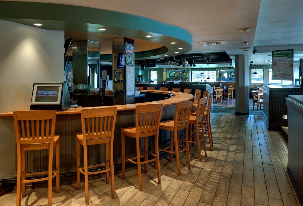 Hotel Lounge
