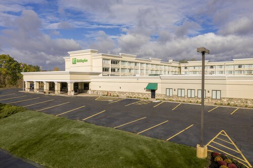 Holiday Inn Hotel & Suites Marlborough, an IHG Hotel