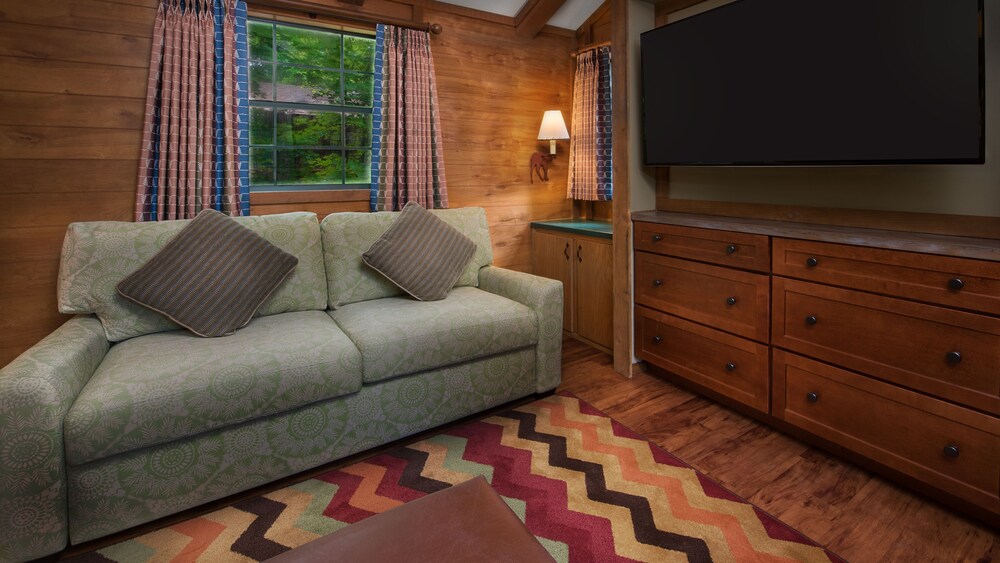 Room (Wilderness) - Living Room