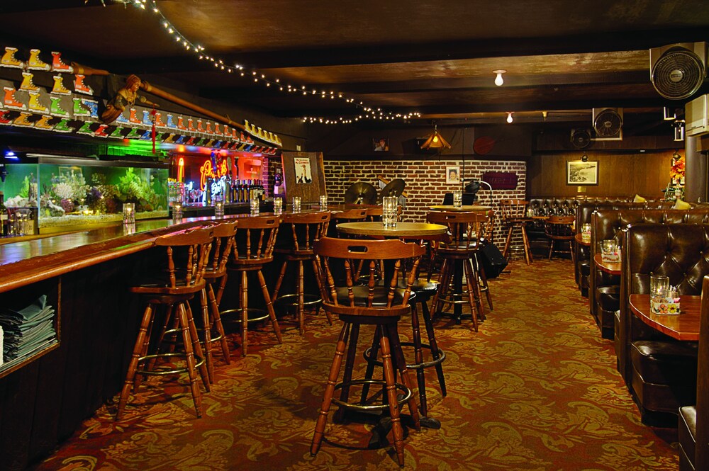 Sports Bar