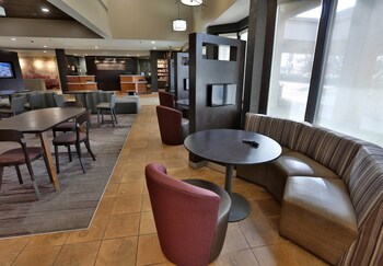 Hotel Lounge