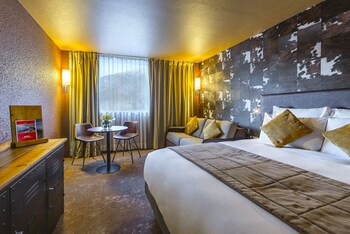 Guestroom