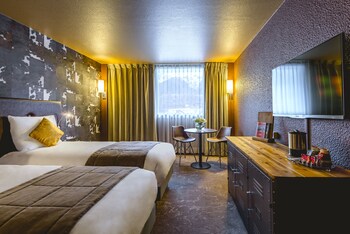 Guestroom