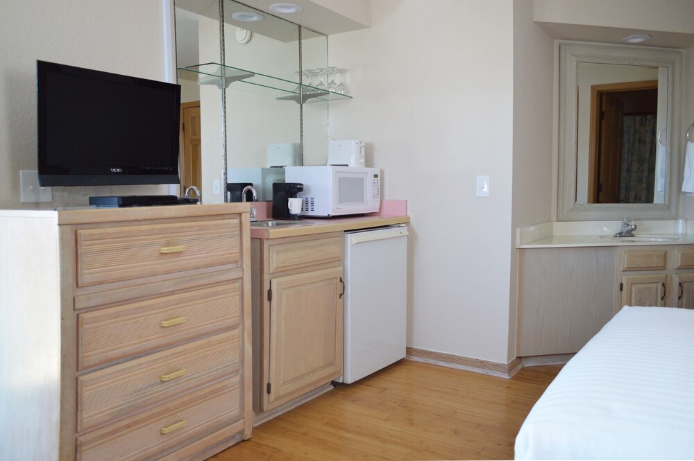 In-Room Kitchenette