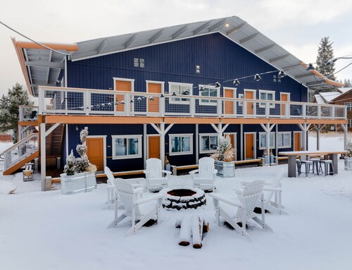 LOGE Breckenridge