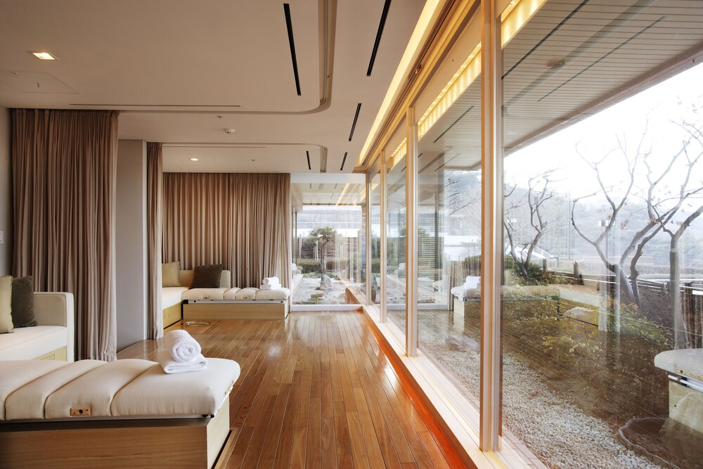 Spa Reception