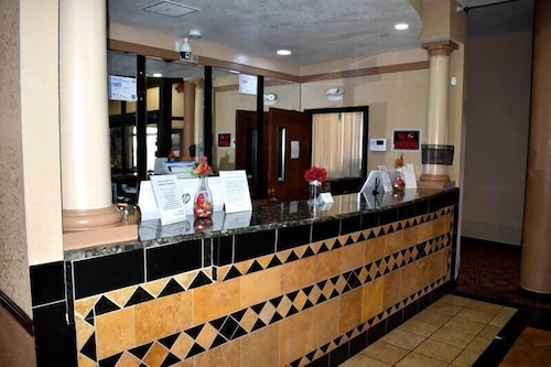 Best Host Inn Plaza Kansas City South