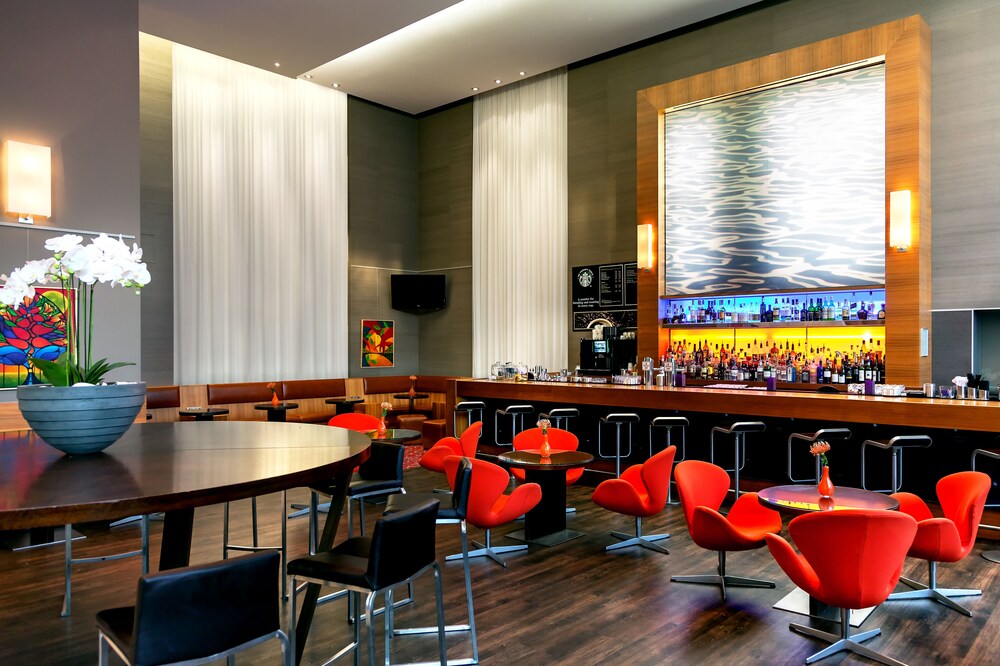 Hotel Lounge