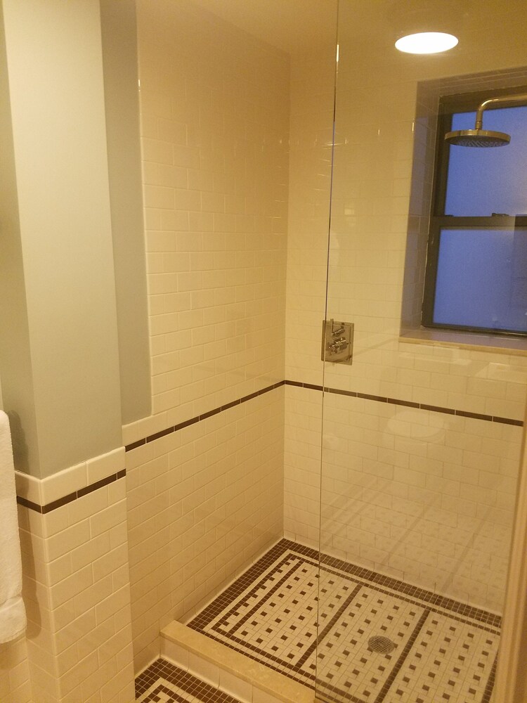 Douche de la salle de bain