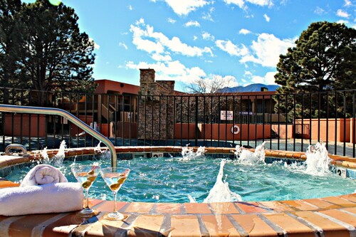 Hotel Elegante Conference & Event Center Colorado Springs