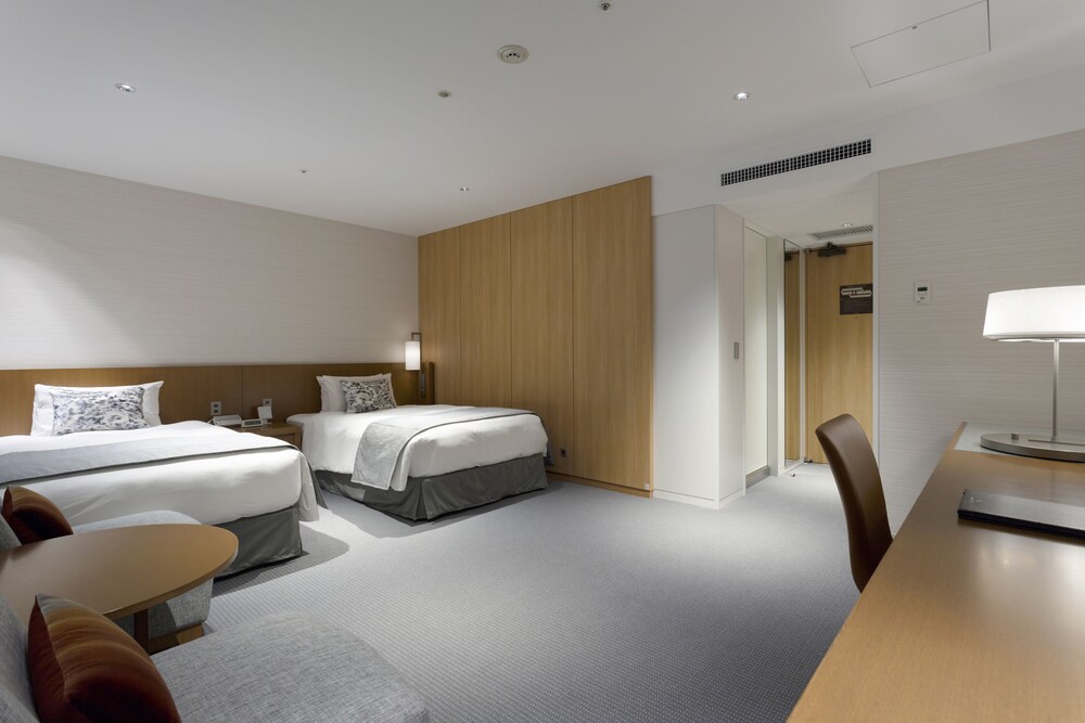 Room, Keio Plaza Hotel Tokyo