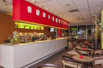 Hotel Bar