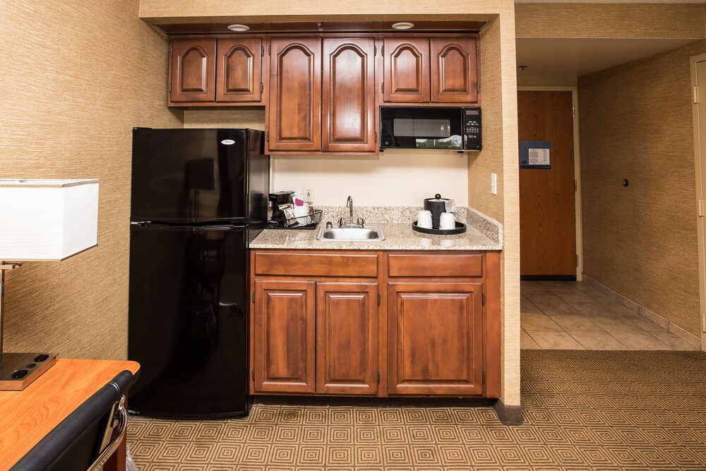 In-Room Kitchenette