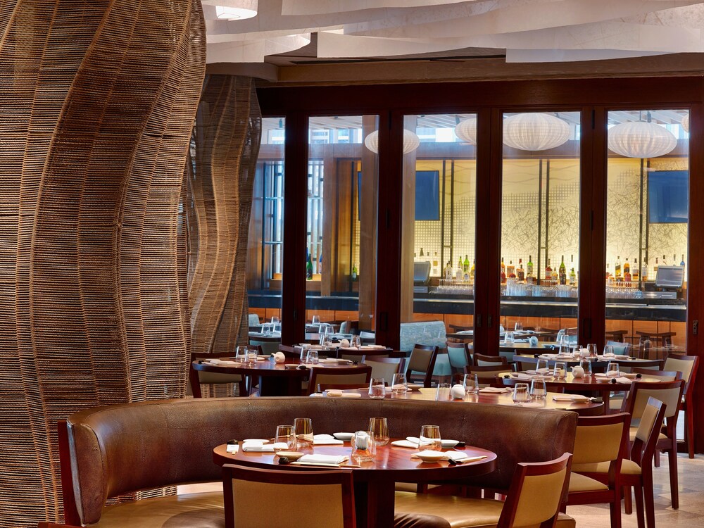 Restaurant, Eden Roc Miami Beach