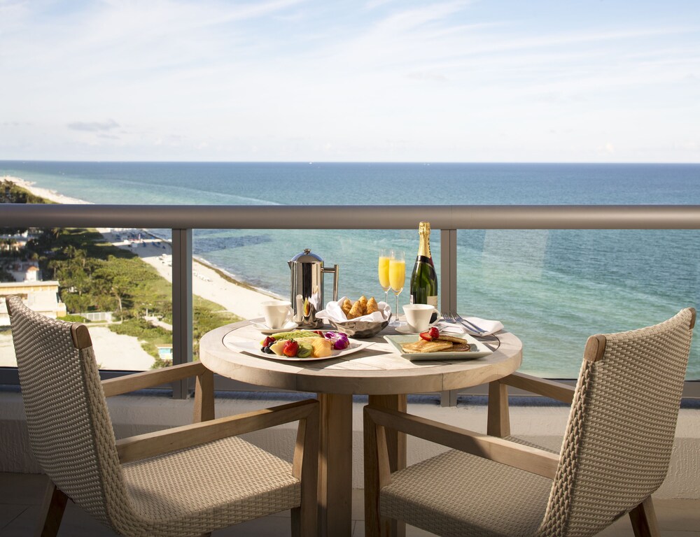 Beach/ocean view, Eden Roc Miami Beach