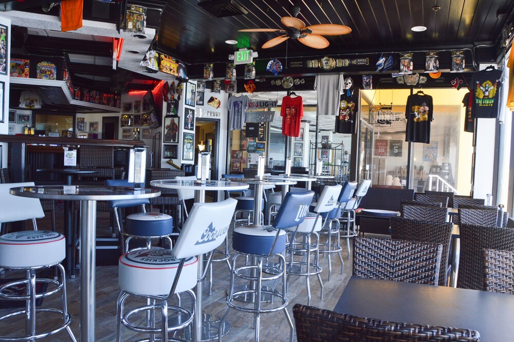 Hotel Bar