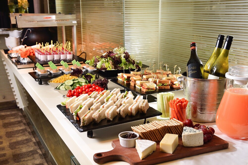 Executive Lounge