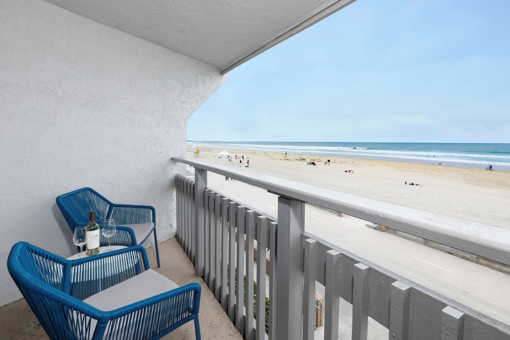 Beach/Ocean View