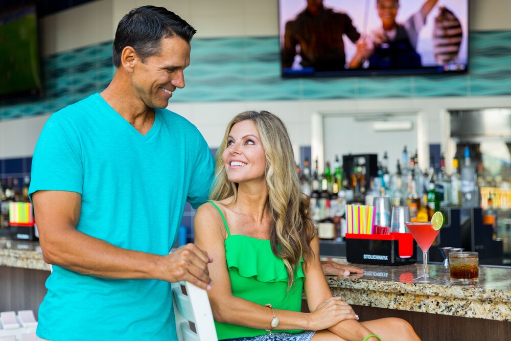 Poolside Bar