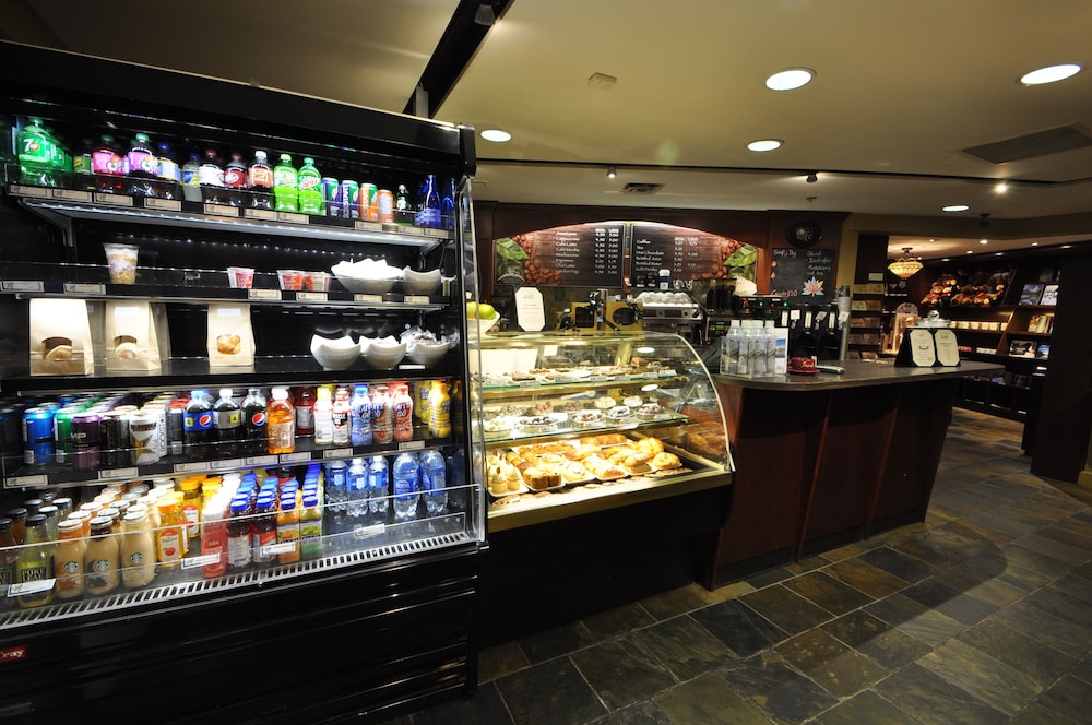 Snack Bar