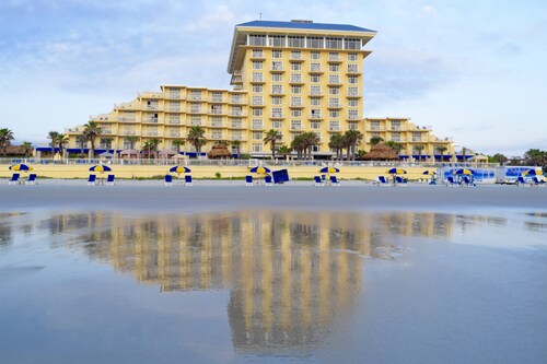 The Shores Resort & Spa