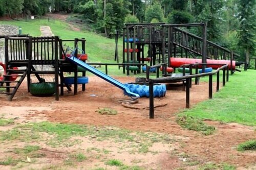 Childrens Play Area - Outdoor