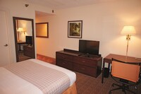 Standard Room, 1 Queen Bed