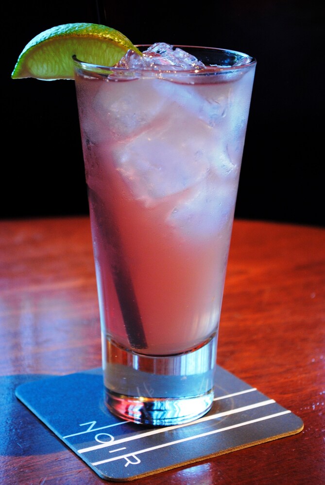 Hotel Bar