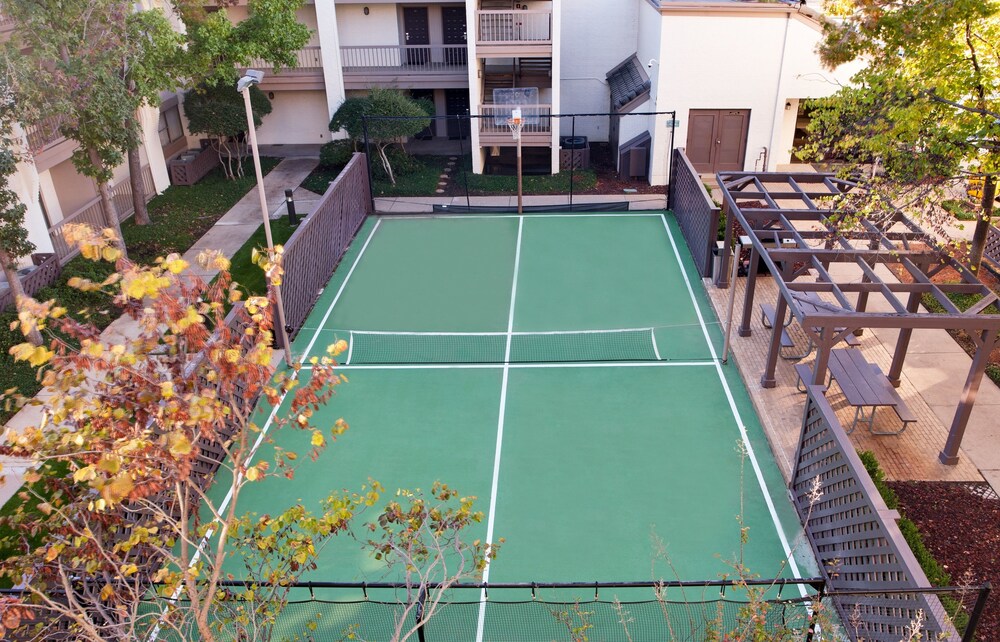 Childrens Play Area - Outdoor