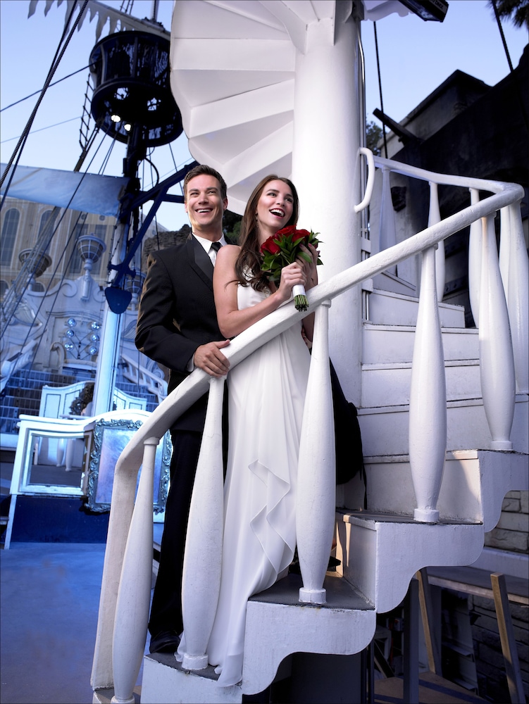 Outdoor wedding area, Treasure Island – TI Las Vegas Hotel  Casino, a Radisson Hotel