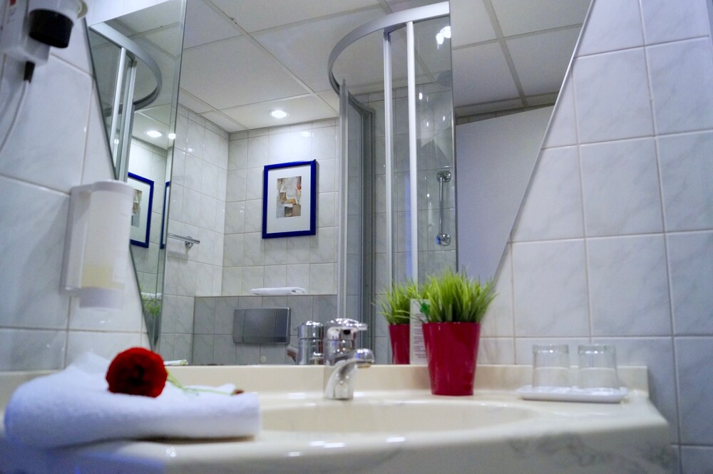 Dusche im Bad