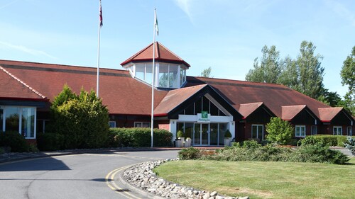 Holiday Inn Aylesbury, an IHG Hotel