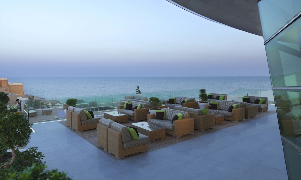 Hotel Lounge