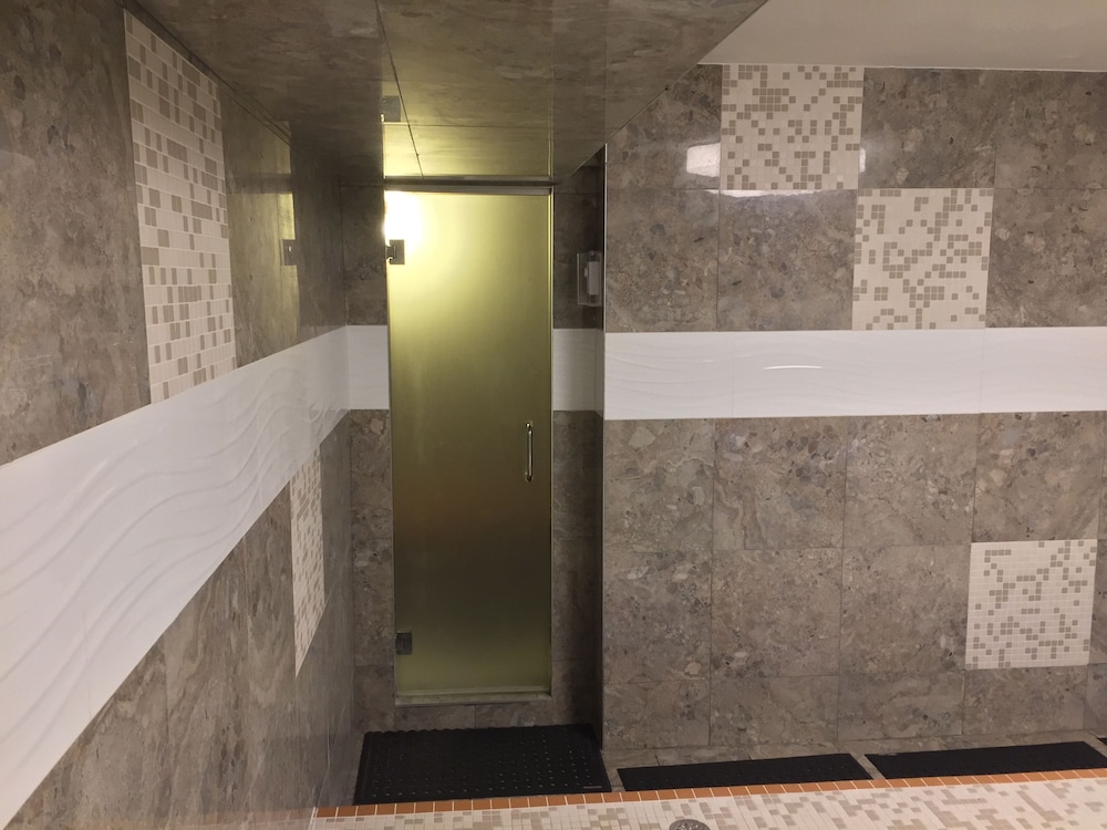 Steam Room