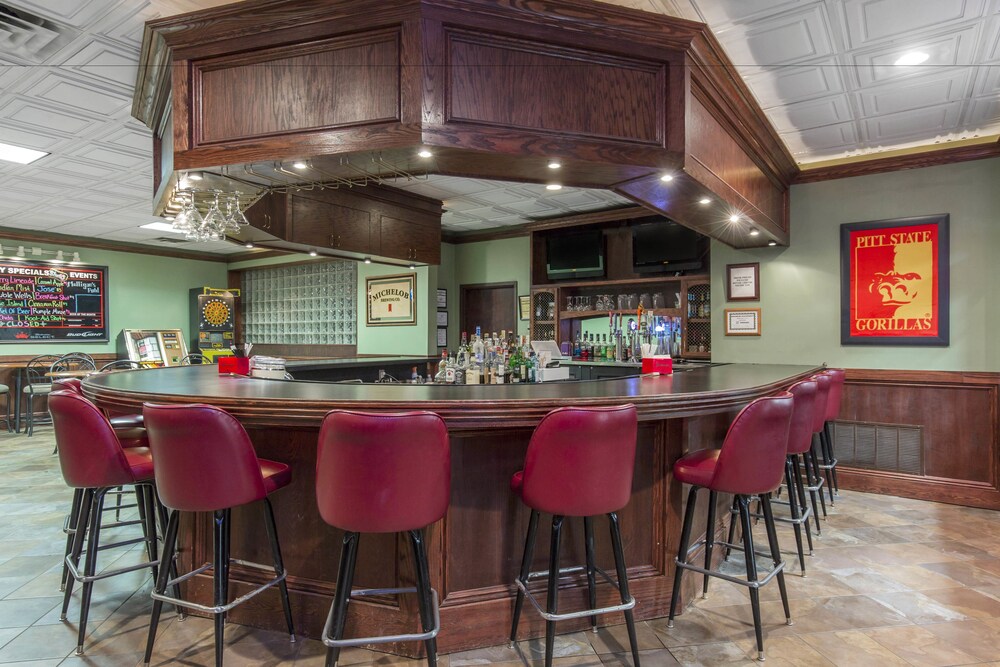 Hotel Bar
