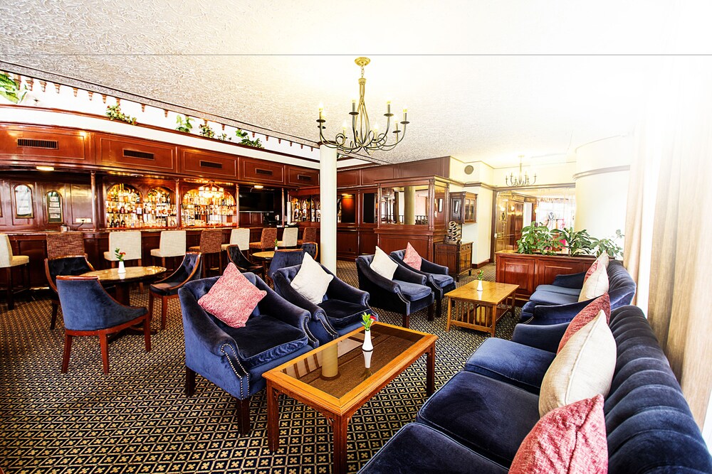 Hotel Bar