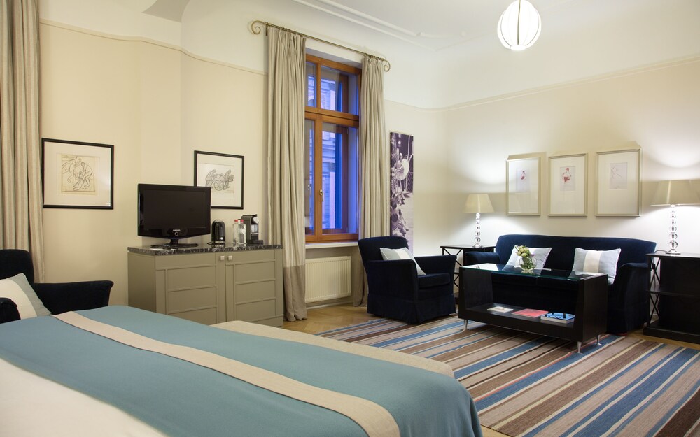 Guestroom