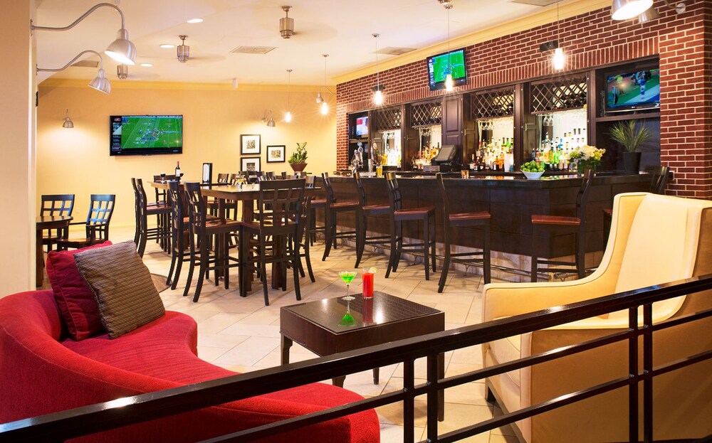 Hotel Bar