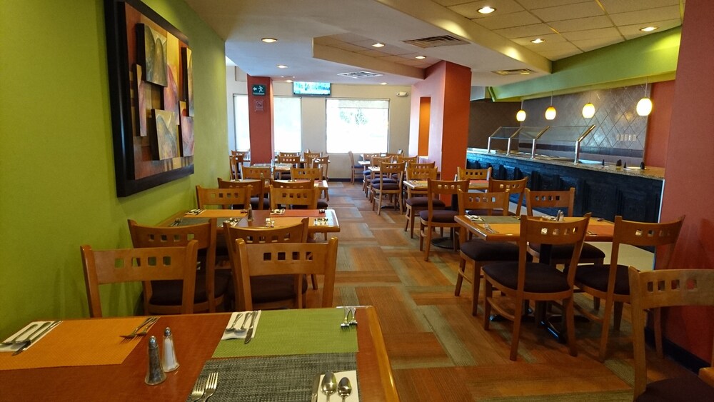 Food Court
