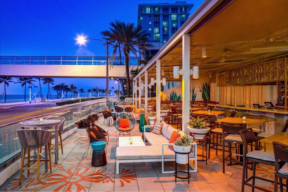 Restaurant, The Westin Fort Lauderdale Beach Resort