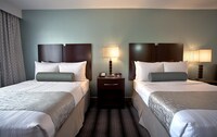Standard Room, 2 Double Beds, Accessible, Bathtub