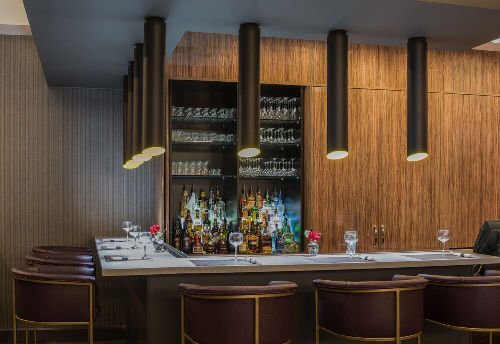 Hotel Lounge
